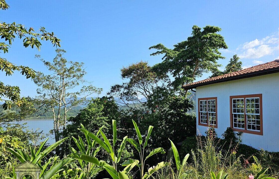 casa_venda_paraty_vista_mar_15